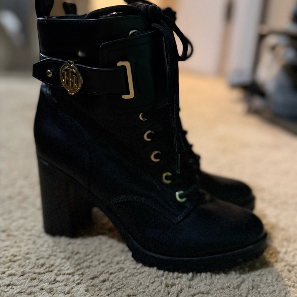 Tommy Hilfiger Black Lace Up Boots with Gold Details